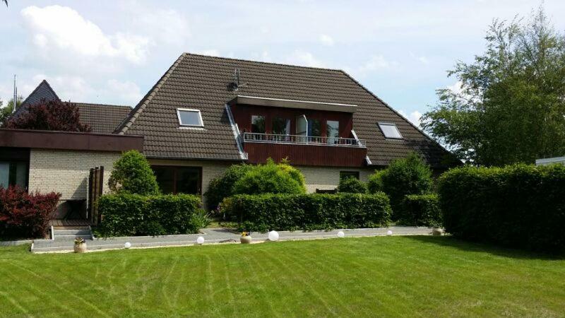 Landhaus Vollmer Бюзум Экстерьер фото